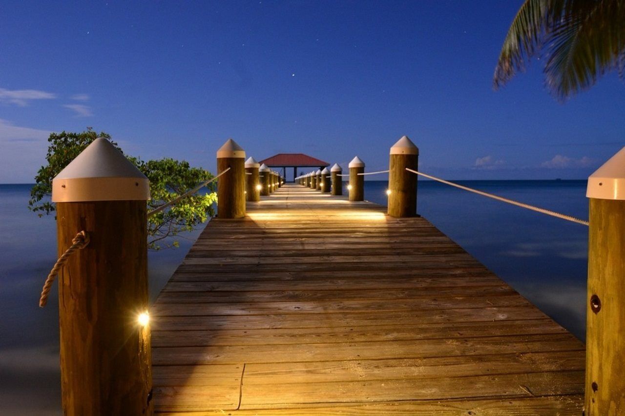 Hatchet Caye Island Resort (Adults Only) Placencia Buitenkant foto